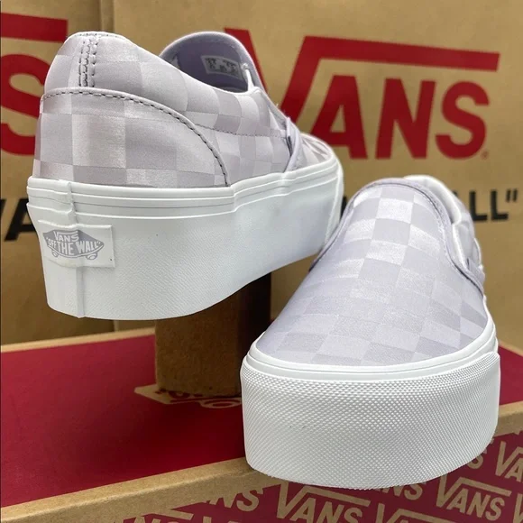 Vans Platform Sneakers Classic Slip-On Stackform
Satin Checkerboard Lilac - Picture 9 of 16